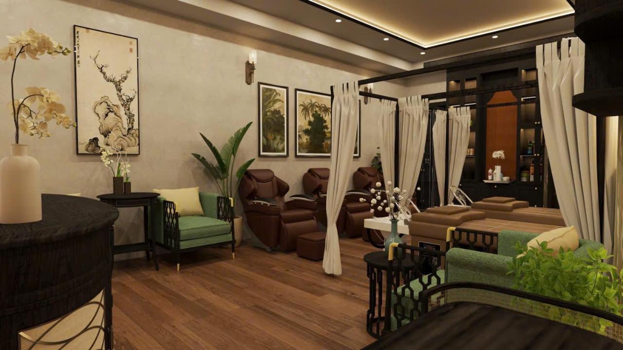 Amara And Hotel Hanoi
